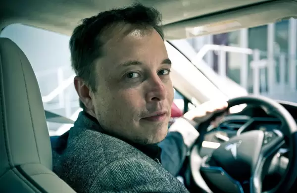 Investigan a Tesla por posible fraude "electrnico" y "de valores": de qu se la acusa a la empresa de Elon Musk