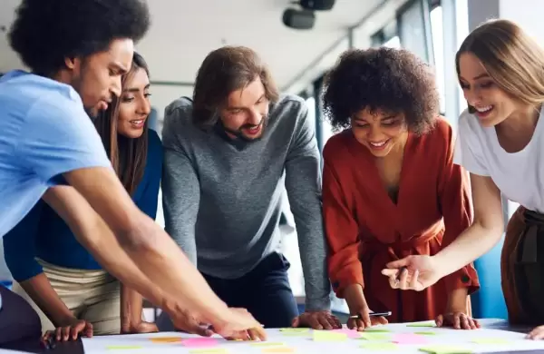 Salario emocional: un vehículo para promover la autonomía y singularidad dentro de las empresas