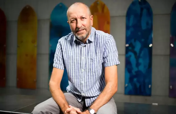 El veterano estratega Albert Edwards advirti que el mercado actual se asemeja a la crisis de 1987