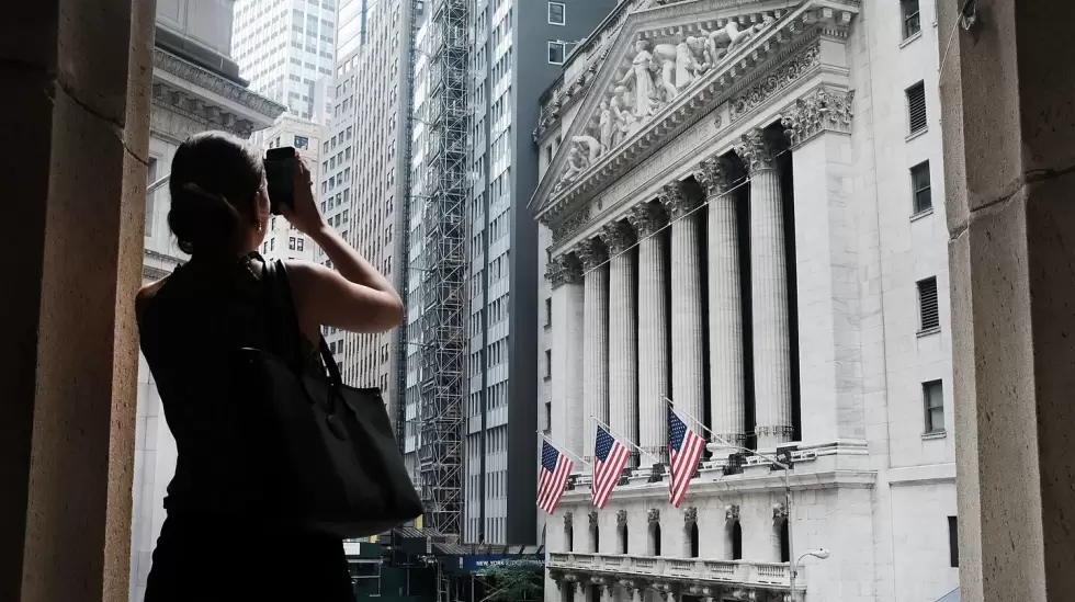 Wall Street, acciones, inversiones