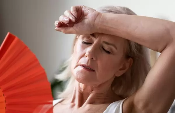 Un nuevo estudio sobre la menopausia revela tres conocimientos clave sobre los sntomas