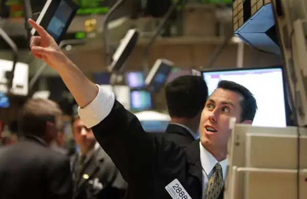 Bonos y acciones, las últimas recomendaciones del banco global más entusiasmado con el gobierno