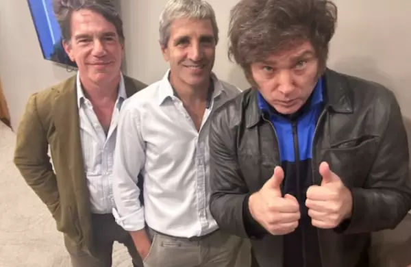 Milei viaj a EEUU con Caputo y Posse y dijo que convocar a "sesiones extraordinarias" para tratar la reforma del Estado