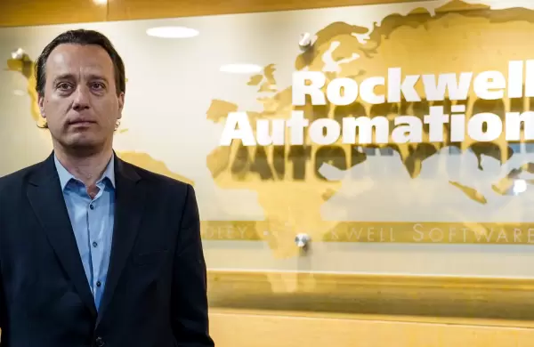 "Estamos trabajando por un futuro ms sostenible y digitalizado con foco en litio y gas"