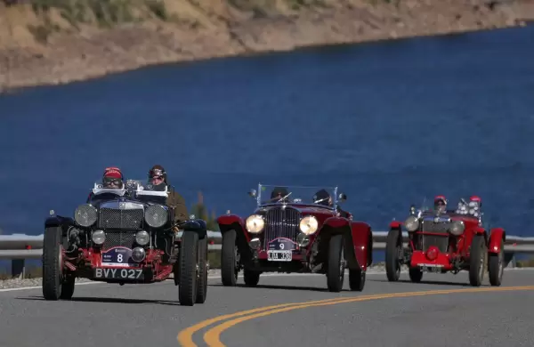 1000 Millas Sport: un recorrido de autos clsicos en la Patagonia