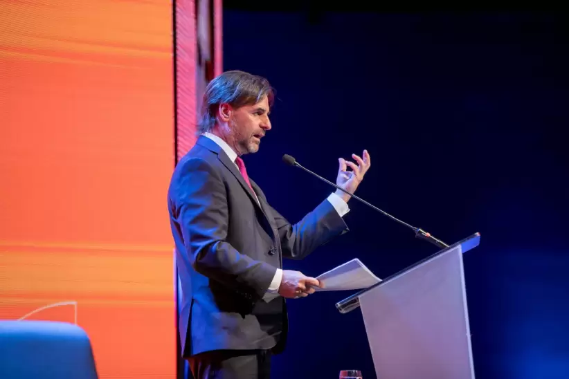 Luis Lacalle Pou en la Cena Anual del CED. Foto: Difusión. - Difusión