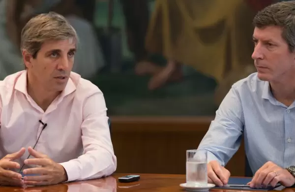 Santiago Bausili asumirá la presidencia del Banco Central y Luis Caputo termina de conformar su equipo