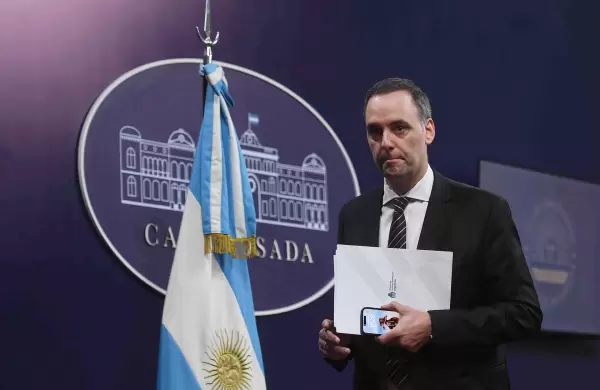 Adorni: "Evitamos una hiperinflacin gracias a las polticas de shock"