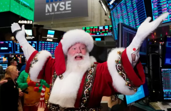 El S&P 500 avanza hacia el mejor trimestre desde 2020 a medida que se afianza el "Rally de Santa Claus"
