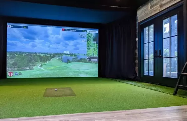 Cmo es este increble simulador de golf para jugar desde casa