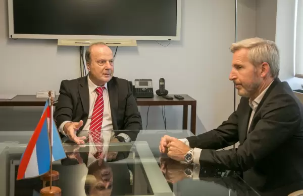 Milei echa a su primer ministro y Caputo se transforma en el hombre ms fuerte del gobierno