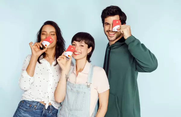 Ual se convierte en la primera billetera que permite el cobro de sueldos