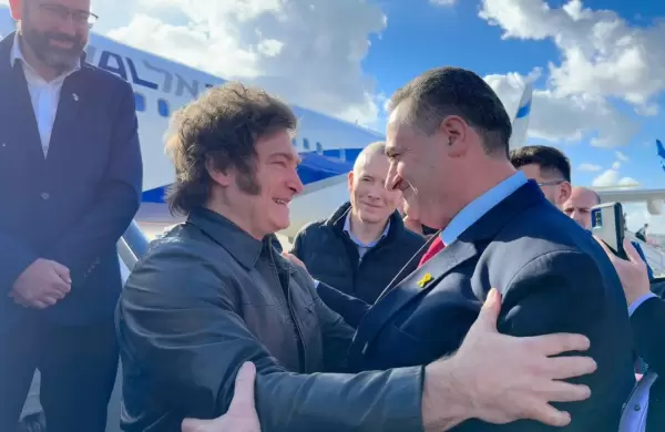 Milei en Israel: "No dan los tiempos para dolarizar este año"