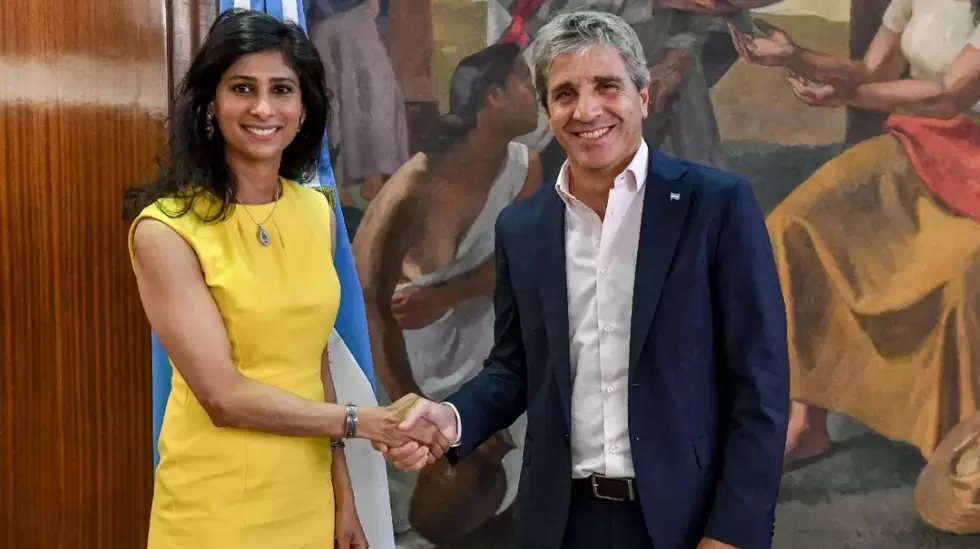 gita gopinath y luis caputo