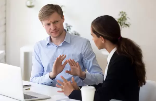 Cómo poner límites en el trabajo sin poner en peligro tu carrera