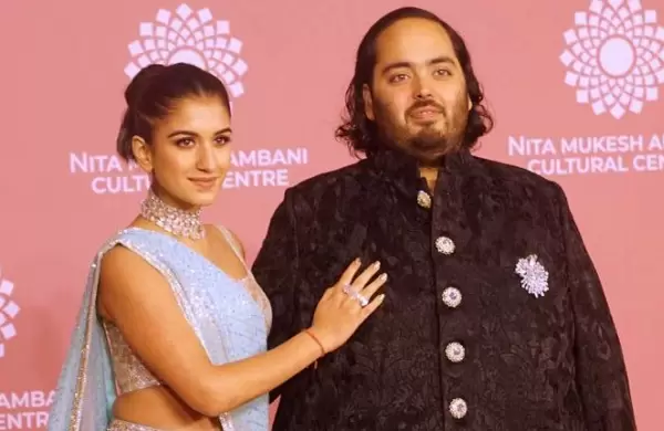 Quién es el multimillonario indio que reúne a Gates, Larry Fink, Zuckerberg y Rihanna en su pre boda