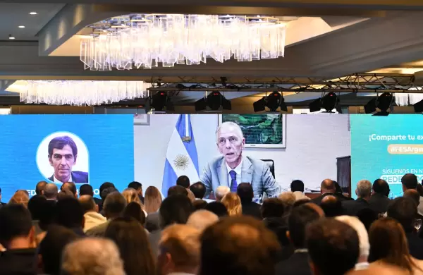 El Gobierno prepara un anuncio para aumentar el gas y solucionar la deuda de Cammesa