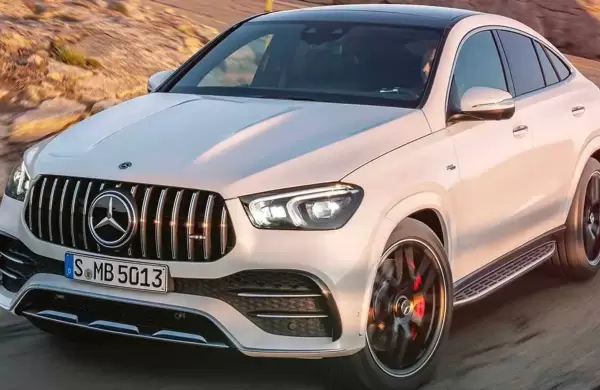 Mercedes-Benz retira vehículos del mercado por "riesgo de incendio"