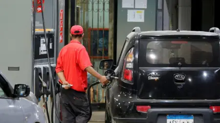 combustibles naftas cargando