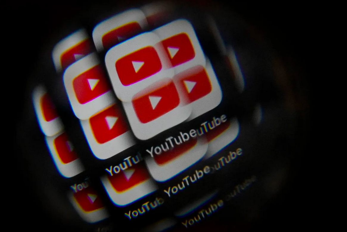 Google retira más de 100 videos de YouTube que enseñan a generar pornografía  deepfake con IA tras el descubrimiento de Forbes - Forbes Argentina