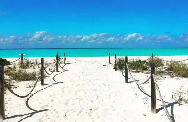 Islas Turcas y Caicos: nuevos hoteles y residencias de lujo para 2024 y más allá