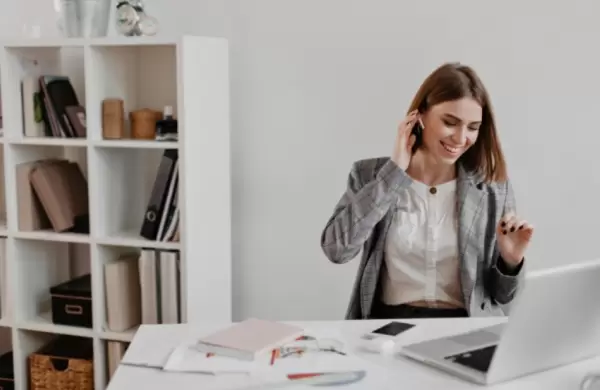 De caminatas matutinas a videos motivacionales: hábitos y rutinas que eligen los emprendedores