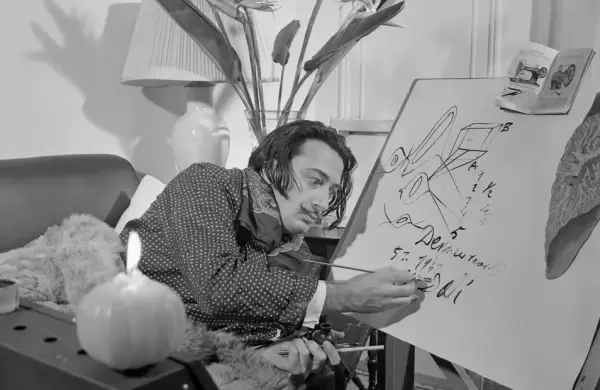 La IA trae a la vida a Salvador Dal y responde todas las preguntas