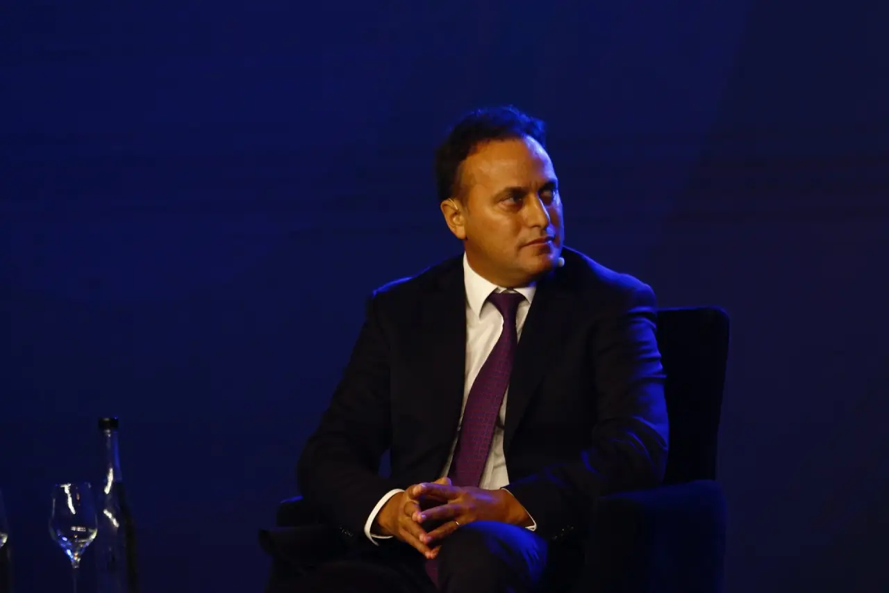 forbes money & cfo summit - abril 2024 - 4to panel - inversiones - lucas lainez - puente