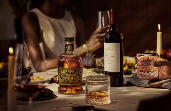 Aberfeldy y Finca Ambrosia se asocian para crear un whisky con final de Malbec