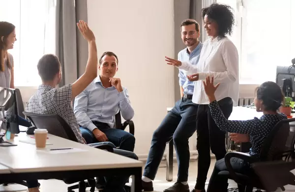Cinco mitos comunes sobre liderar el cambio