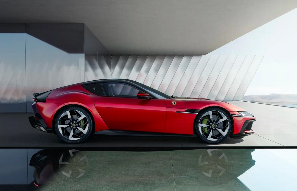 Así es el 12Cilindri, el nuevo modelo de Ferrari que se presentó hoy en  Miami - Forbes Argentina, image size:1213x780