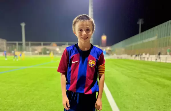 Argentina y Espaa compiten por "el nuevo Messi" del Barcelona: quin es y los contratos que ya genera