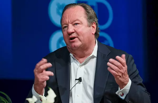 De Paramount a Salesforce: ¿Es el doble comando una buena idea?