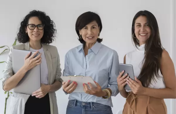 El instinto femenino, clave para liderar en el caos digital
