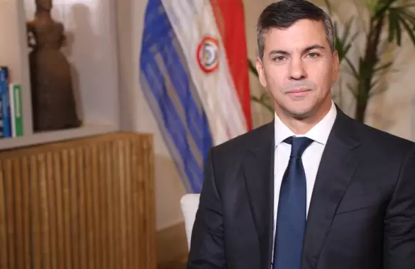 Santiago Peña, presidente de Paraguay, con Forbes: qué piensa de Milei y la "batalla cultural" para convertir a su país en potencia