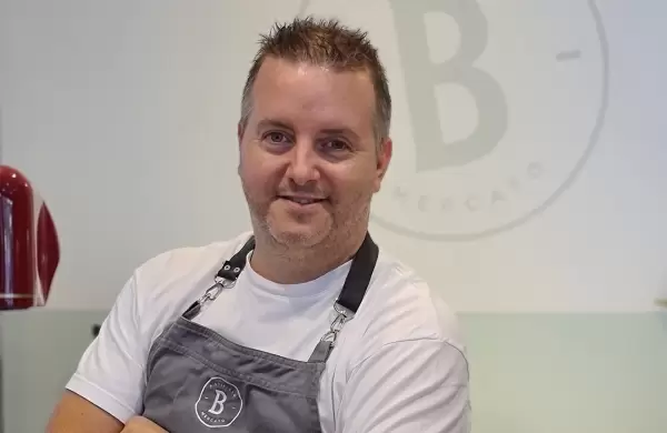 Mont una fbrica de pastas en su departamento y hoy tiene su propia trattoria en Buenos Aires