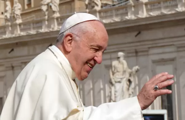 Liderar con propósito: el modelo del papa Francisco para renovar organizaciones en crisis