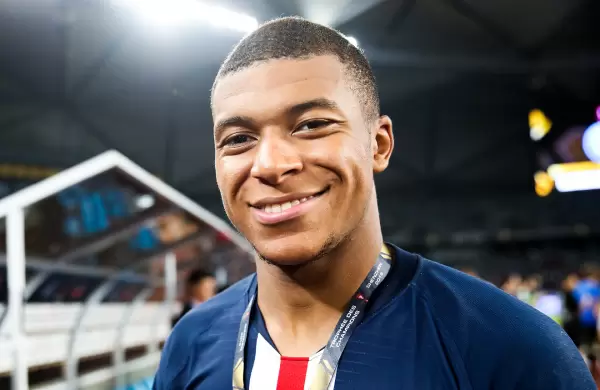 Salario, años de contrato y otras curiosidades del traspaso de Mbappé al Real Madrid