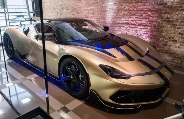 La "casa de Batman" sorprende con un recorrido de US$ 40 millones en lujo para fanticos