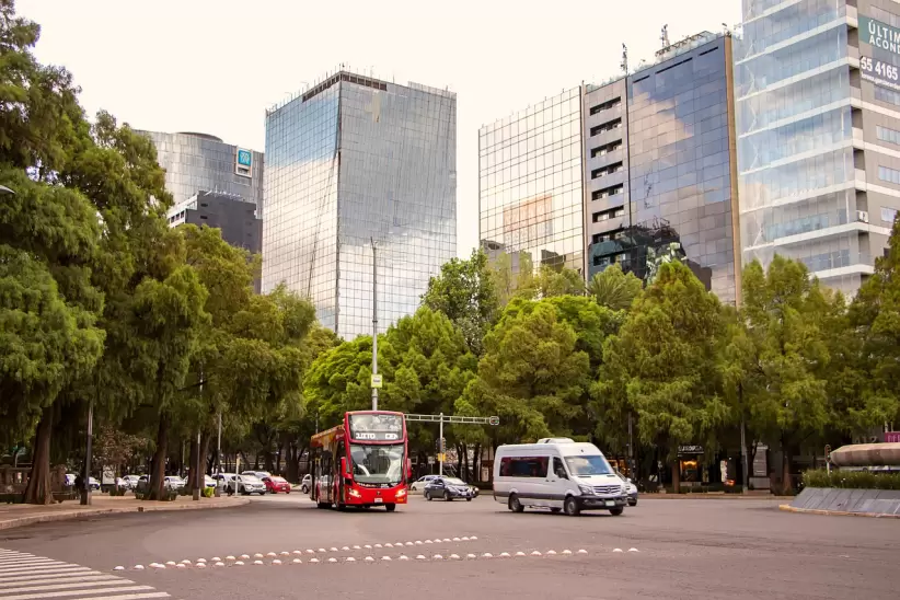 ciudad de mxico, paseo de la reforma, la carretera
