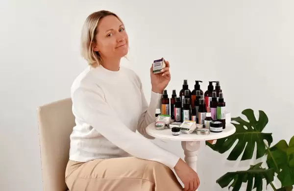 Desde una pintoresca aldea en Entre Ríos, lanzó una empresa de cosmética natural y busca exportar