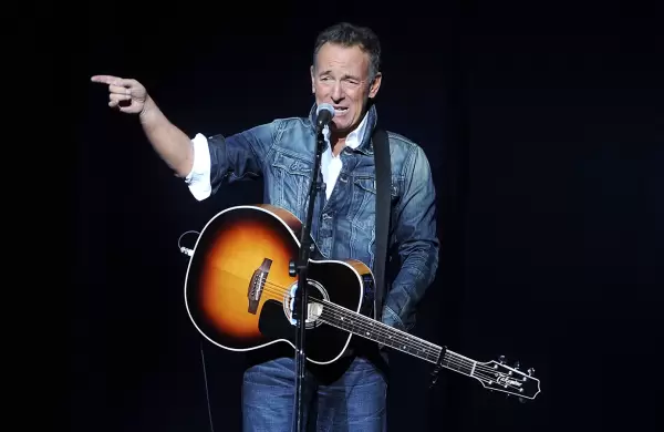 Bruce Springsteen: de "Jefe" de los escenarios a multimillonario incomodado por su propia riqueza