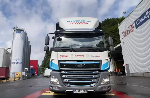 Toyota prueba camiones de hidrógeno para largas distancias con Coca-Cola