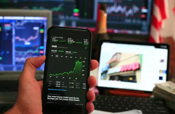 El dividendo mensual "oculto" de Microsoft que paga hasta 8,8% en dlares