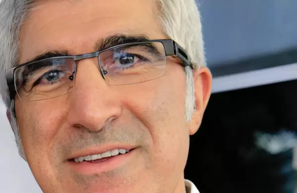 El multimillonario que se niega a invertir en IA y crypto cuenta sus razones a Forbes