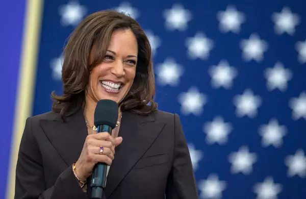 Más de 100 capitalistas de riesgo prometen respaldar a Kamala Harris, incluidos estos multimillonarios