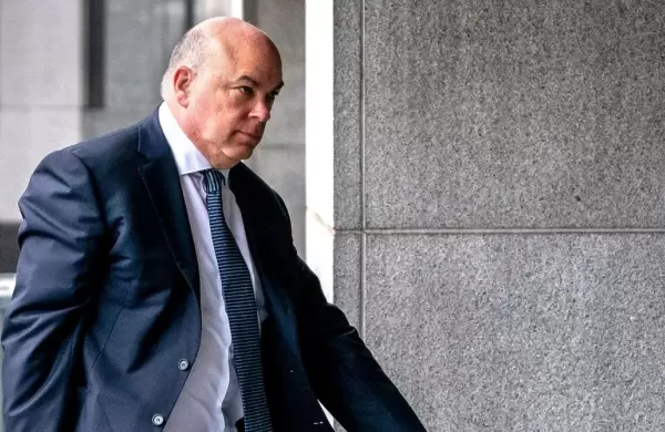 Quin es el multimillonario "Bill Gates britnico" que desapareci tras hundirse un yate en Sicilia