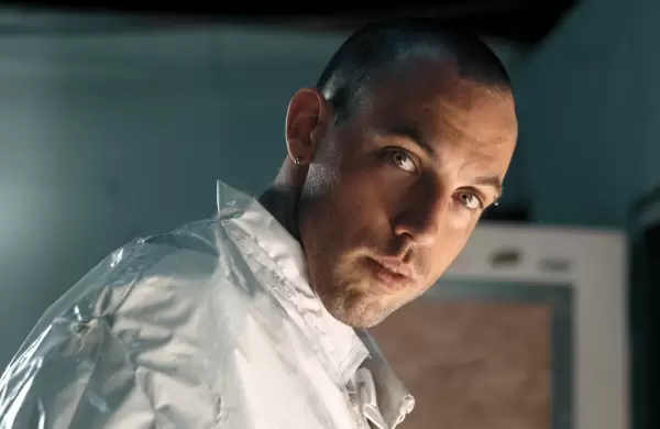 Selva: El diseñador argentino que emigró a Berlín y ya vistió a Lady Gaga y Jared Leto