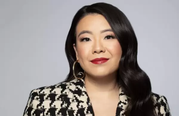 De Wall Street a TikTok: cmo esta mujer empoder a una nueva generacin con sus consejos de "inversiones inteligentes"