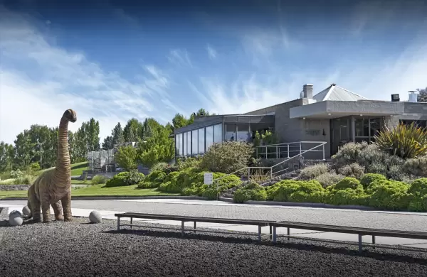 El vino que naci en tierras de dinosaurios